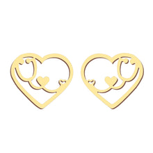 Cargar imagen en el visor de la galería, Stainless Steel Earrings Trend Heart Shaped Stethoscope Charm Fashion Stud Earrings For Women Jewelry Party Gift
