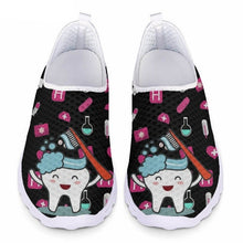 Cargar imagen en el visor de la galería, Fashion Women&#39;s Casual Nurse Shoes Kawaii Dental Printed Flat Shoes Comfortable Breathable Summer Slip on Mesh Shoe
