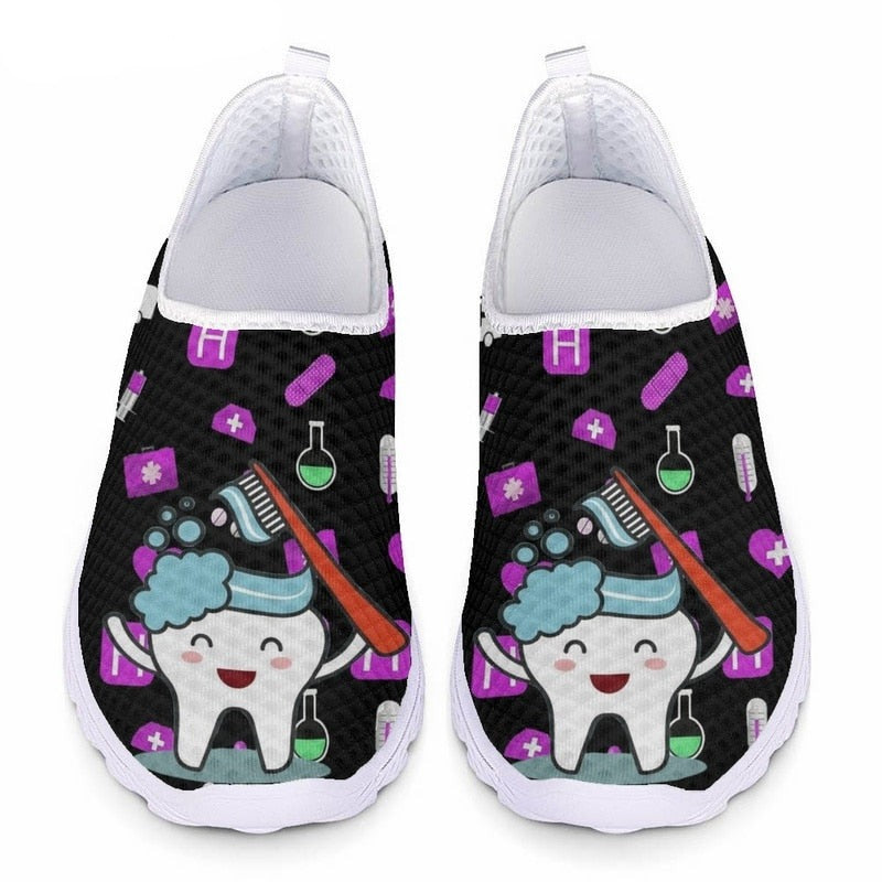 Fashion Women's Casual Nurse Shoes Kawaii Dental Printed Flat Shoes Comfortable Breathable Summer Slip on Mesh Shoe